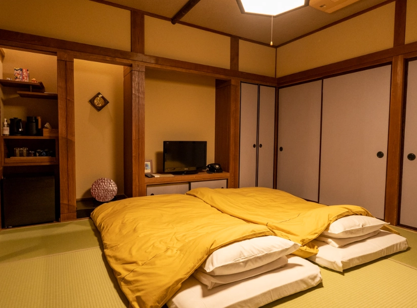 what is a ryokan room like