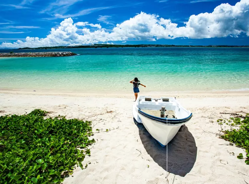 best season for Okinawa beaches
