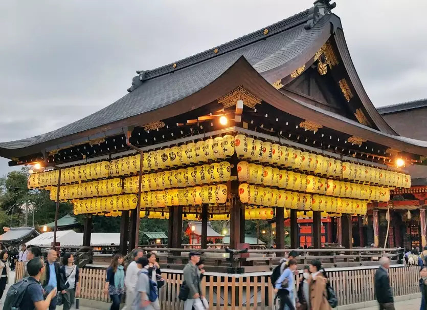 famous gates in Kyoto