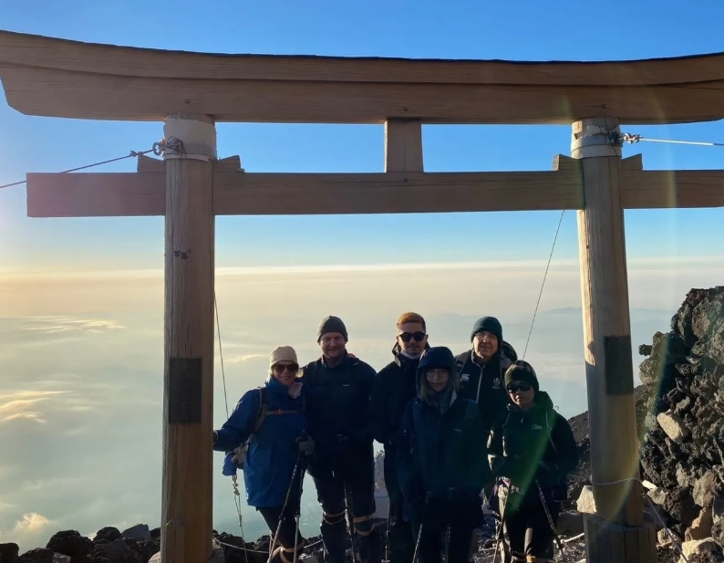 How long to climb Mount Fuji