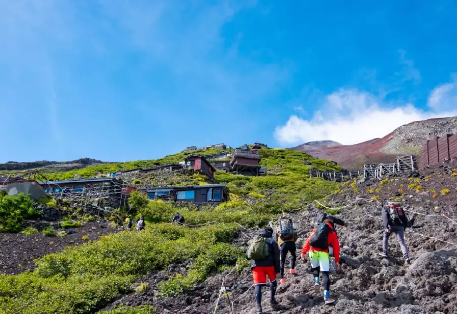 Fuji climbing duration