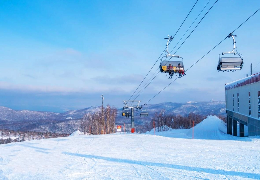 family ski resorts Hokkaido