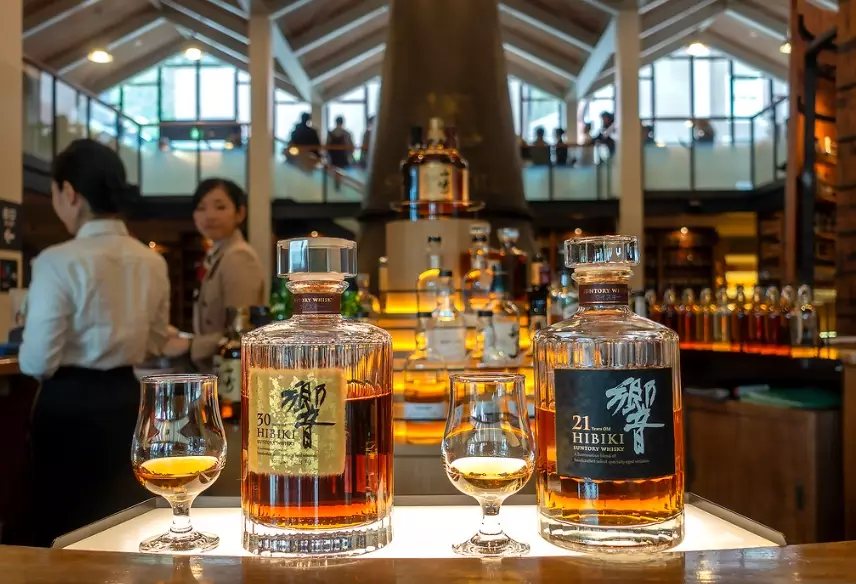 best whiskey tours Japan