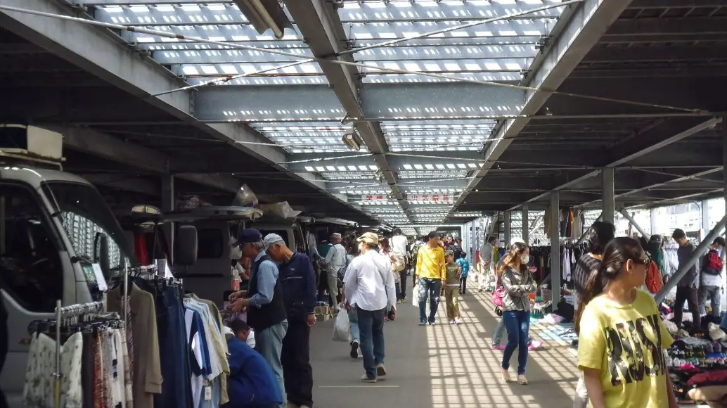 Tokyo antique market