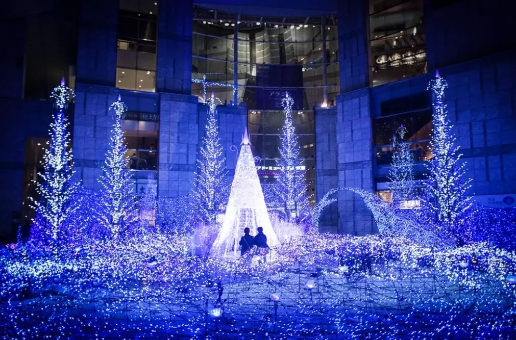 Christmas lights Tokyo