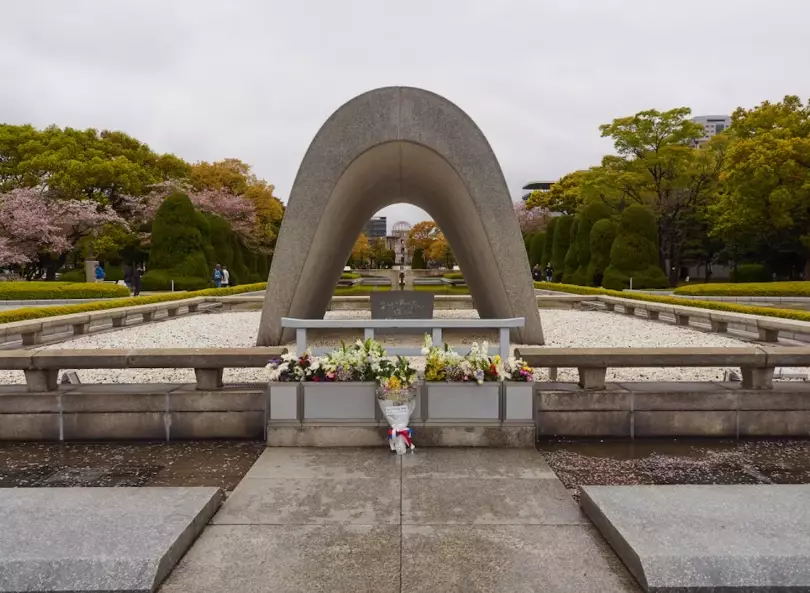 visit Hiroshima Peace Memorial