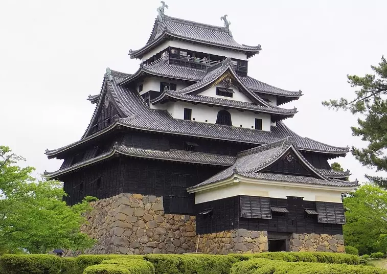 largest castle in Japan