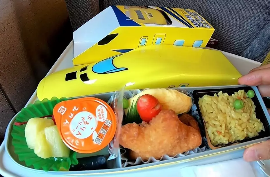 Japanese train food Japanese train food
