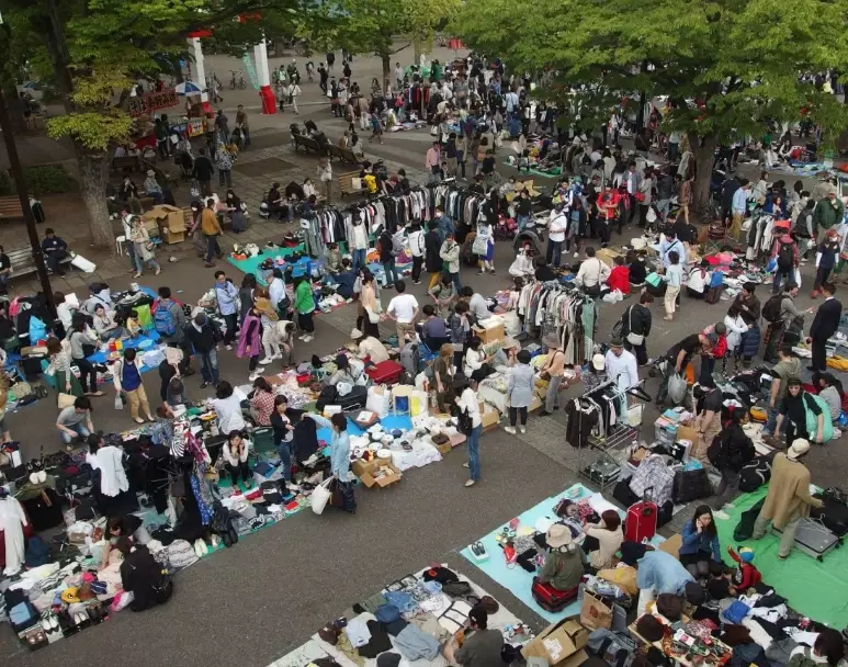 Best flea market Tokyo