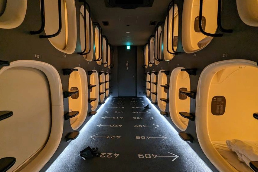 capsule hotel Tokyo