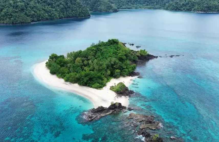 raja ampat travel tips