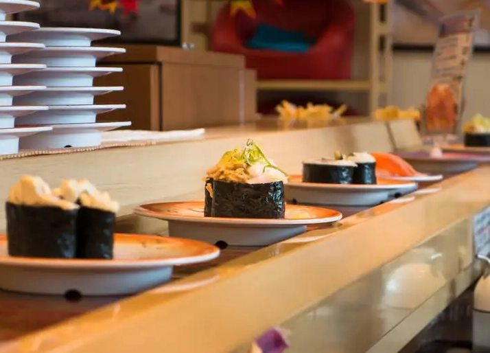 cheap sushi Japan